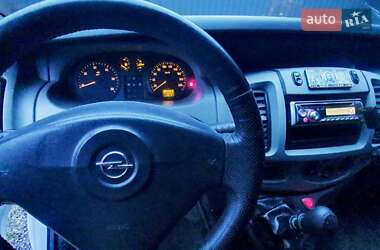 Минивэн Opel Vivaro 2004 в 