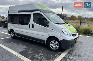 Минивэн Opel Vivaro 2013 в 