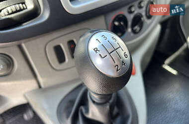 Минивэн Opel Vivaro 2013 в 