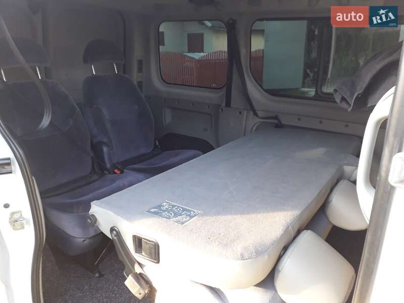 Минивэн Opel Vivaro 2010 в Дрогобыче фото 10 Минивэн Opel Vivaro 2010 в Дрогобыче