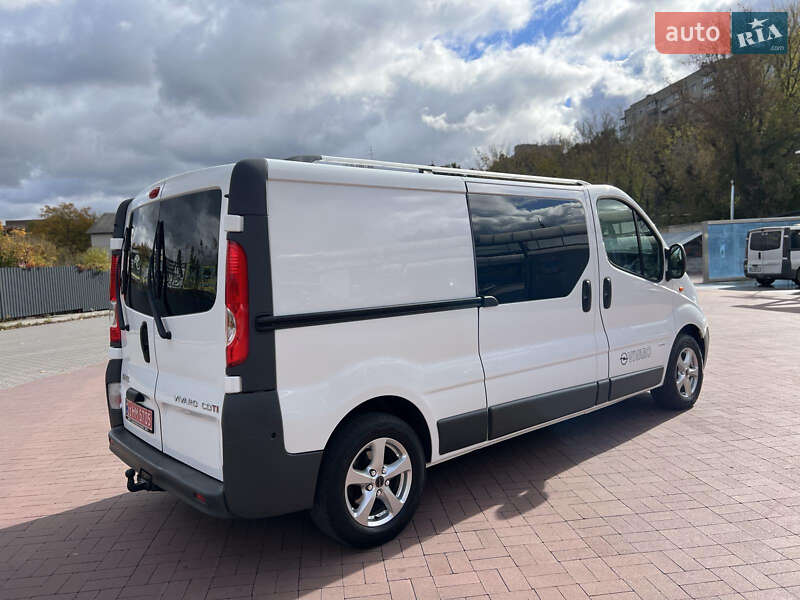 Мінівен Opel Vivaro 2014 в Рівному фото 12 Мінівен Opel Vivaro 2014 в Рівному