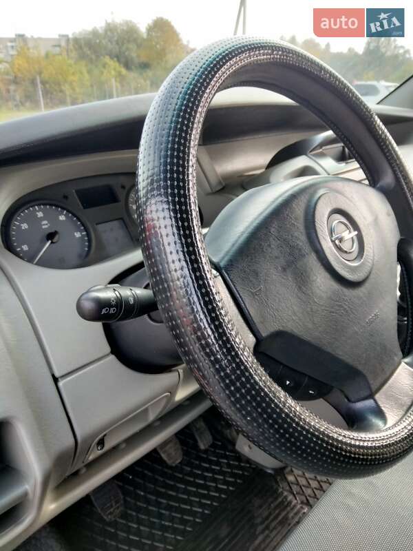 Вантажопасажирський фургон Opel Vivaro 2008 в Львові фото 15 Вантажопасажирський фургон Opel Vivaro 2008 в Львові