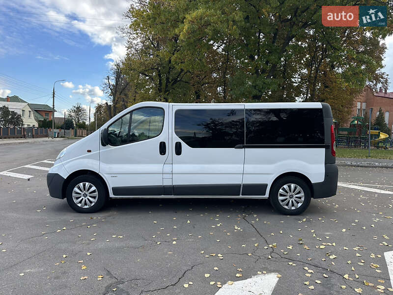 Минивэн Opel Vivaro 2014 в Виннице