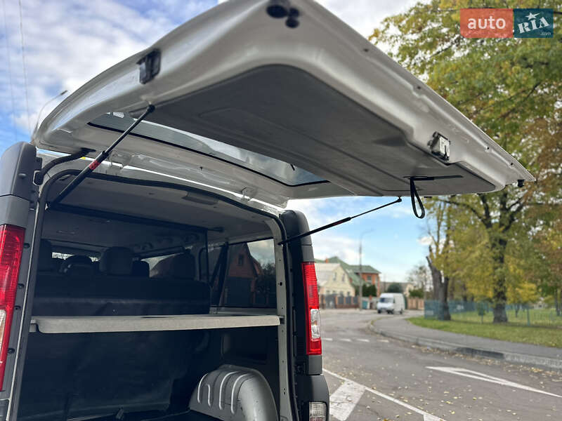 Минивэн Opel Vivaro 2014 в Виннице