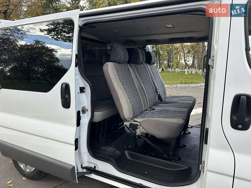 Минивэн Opel Vivaro 2014 в Виннице