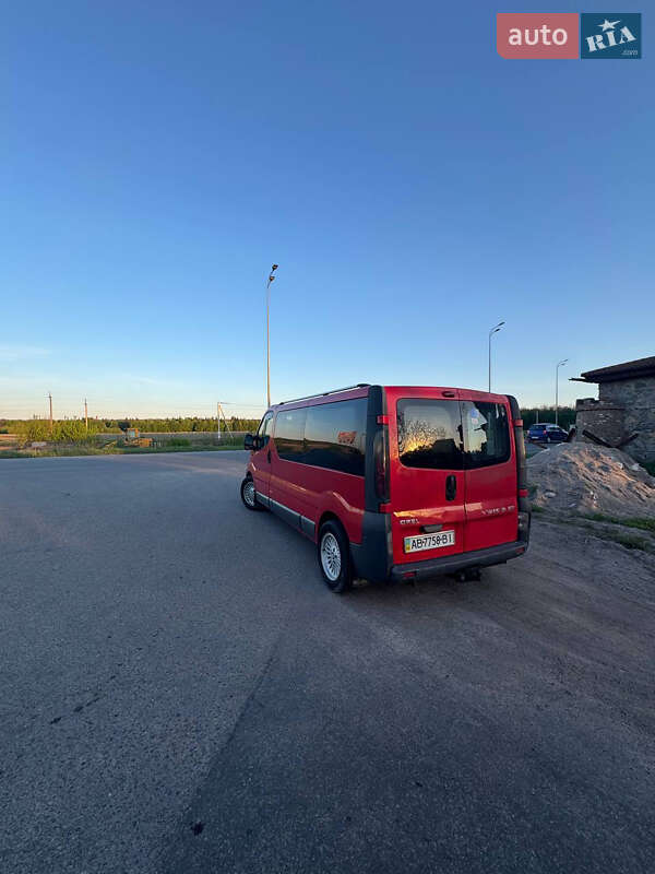 Мінівен Opel Vivaro 2002 в Вінниці