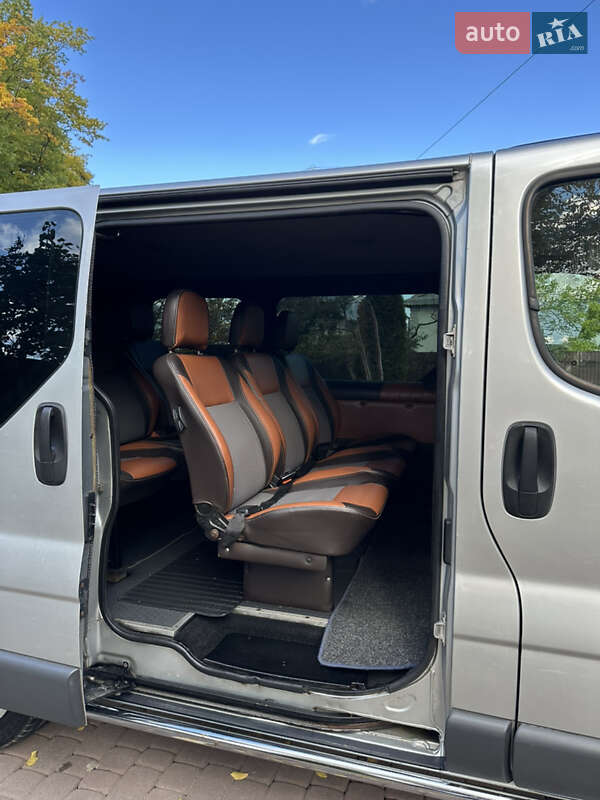 Минивэн Opel Vivaro 2002 в Косове фото 29 Минивэн Opel Vivaro 2002 в Косове
