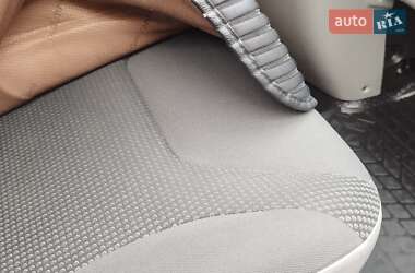 Вантажний фургон Opel Vivaro 2013 в  фото 22 Вантажний фургон Opel Vivaro 2013 в