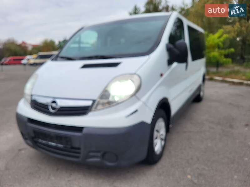 Мінівен Opel Vivaro 2007 в Хмельницькому