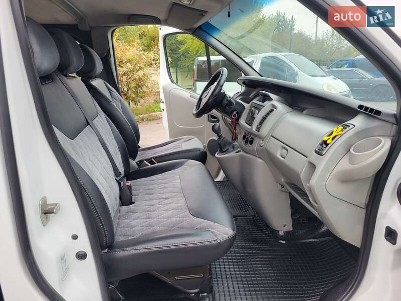 Мінівен Opel Vivaro 2007 в Хмельницькому