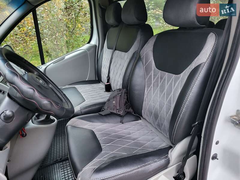 Мінівен Opel Vivaro 2007 в Хмельницькому