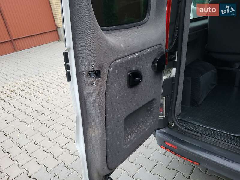 Мінівен Opel Vivaro 2007 в Хмельницькому