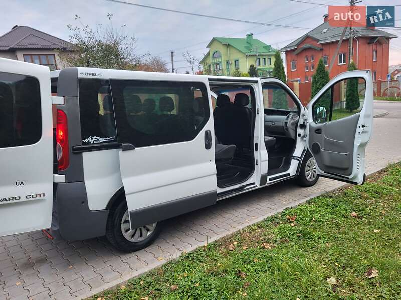 Мінівен Opel Vivaro 2007 в Хмельницькому