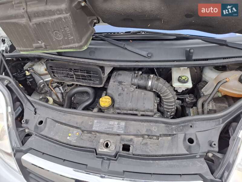 Минивэн Opel Vivaro 2012 в Черновцах фото 15 Минивэн Opel Vivaro 2012 в Черновцах