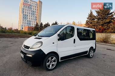 Минивэн Opel Vivaro 2004 в 