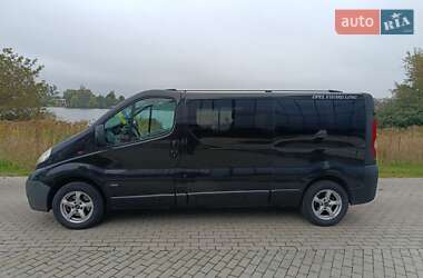 Минивэн Opel Vivaro 2009 в 