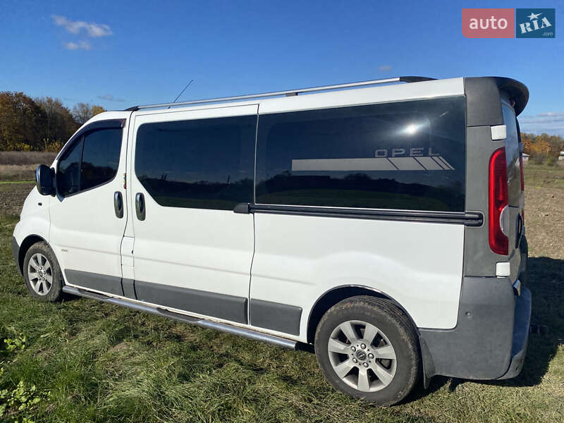 Мінівен Opel Vivaro 2007 в Володимирі