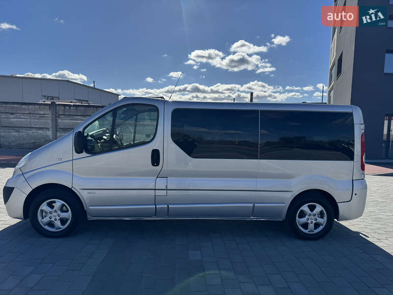 Минивэн Opel Vivaro 2011 в Ивано-Франковске фото 18 Минивэн Opel Vivaro 2011 в Ивано-Франковске