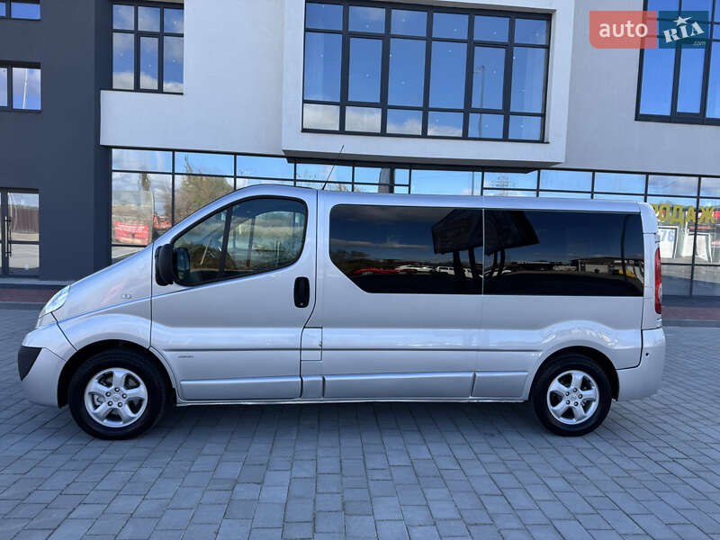 Минивэн Opel Vivaro 2011 в Ивано-Франковске фото 28 Минивэн Opel Vivaro 2011 в Ивано-Франковске
