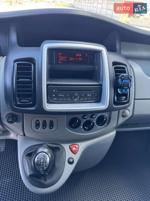 Минивэн Opel Vivaro 2011 в Ивано-Франковске фото 67 Минивэн Opel Vivaro 2011 в Ивано-Франковске