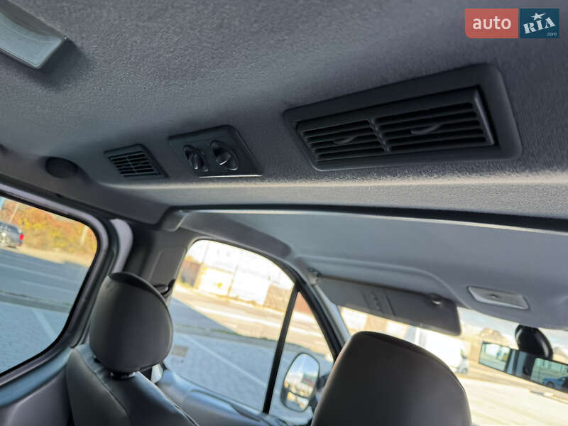 Минивэн Opel Vivaro 2011 в Ивано-Франковске фото 105 Минивэн Opel Vivaro 2011 в Ивано-Франковске