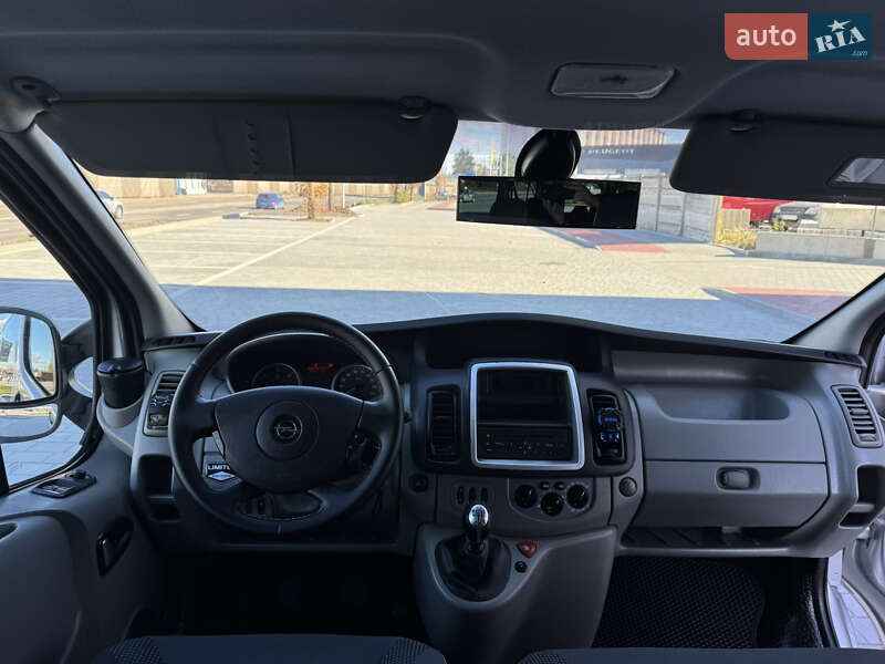 Минивэн Opel Vivaro 2011 в Ивано-Франковске фото 116 Минивэн Opel Vivaro 2011 в Ивано-Франковске