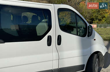 Мінівен Opel Vivaro 2012 в  фото 15 Мінівен Opel Vivaro 2012 в