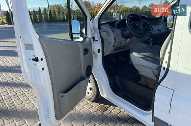 Мінівен Opel Vivaro 2012 в  фото 36 Мінівен Opel Vivaro 2012 в