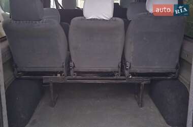 Минивэн Opel Vivaro 2004 в 