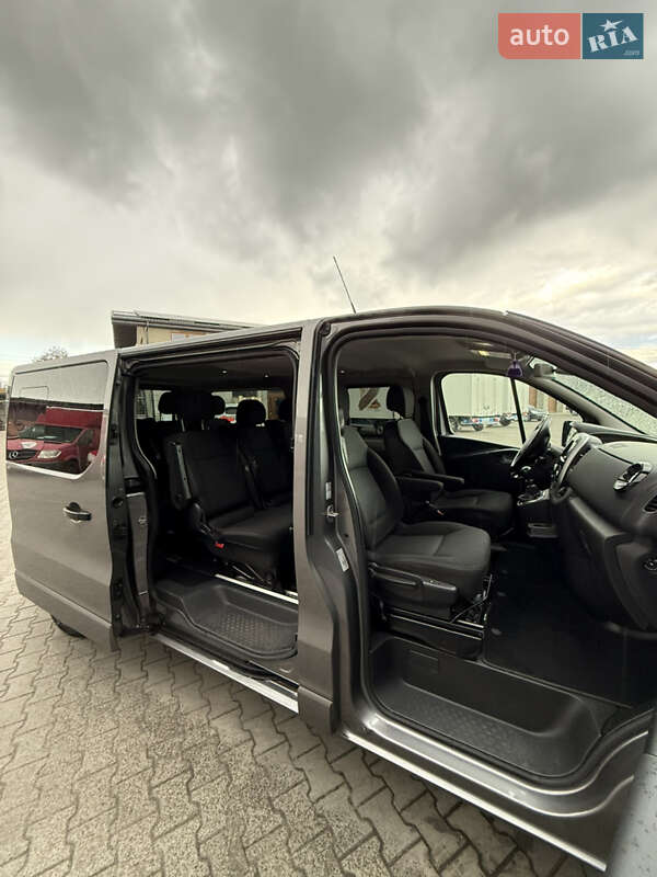 Мінівен Opel Vivaro 2018 в Івано-Франківську