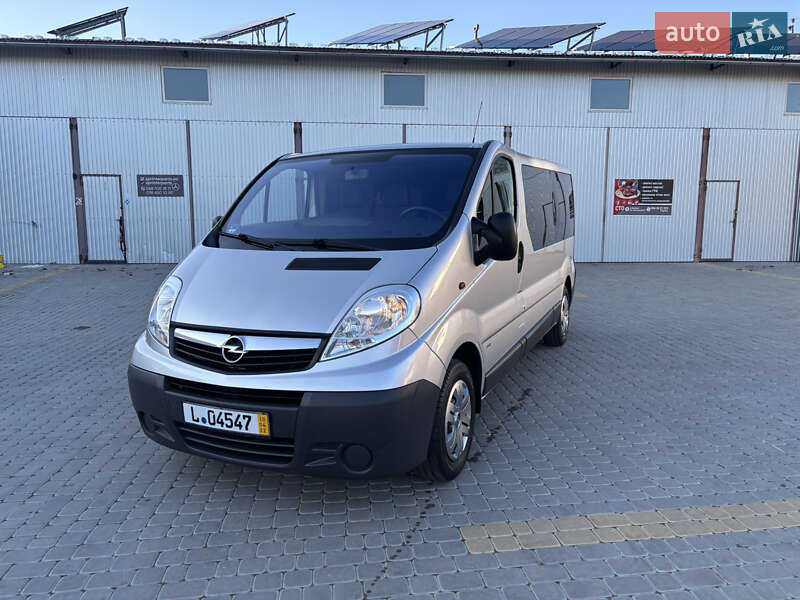 Минивэн Opel Vivaro 2011 в Коломые