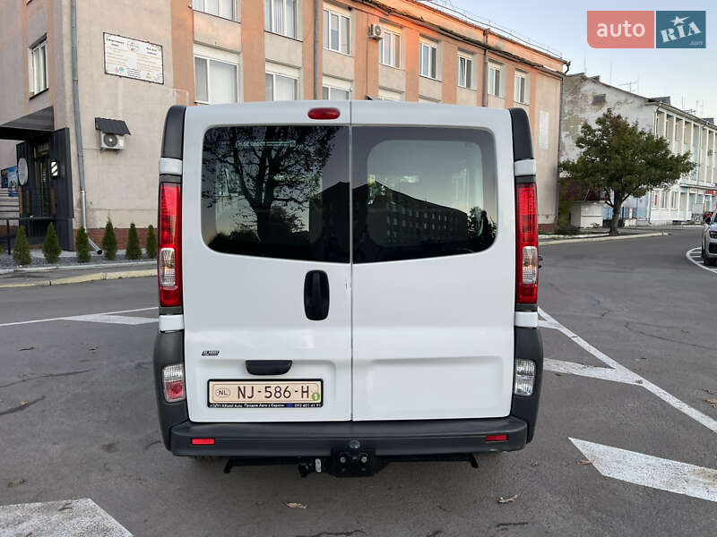 Минивэн Opel Vivaro 2011 в Радивилове