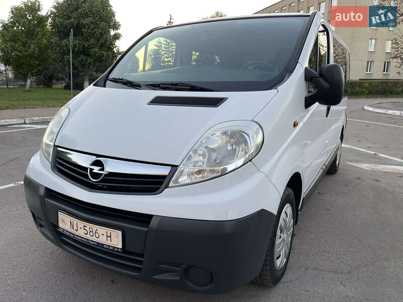Минивэн Opel Vivaro 2011 в Радивилове