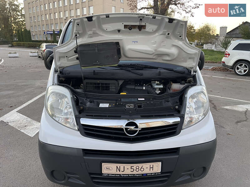 Минивэн Opel Vivaro 2011 в Радивилове