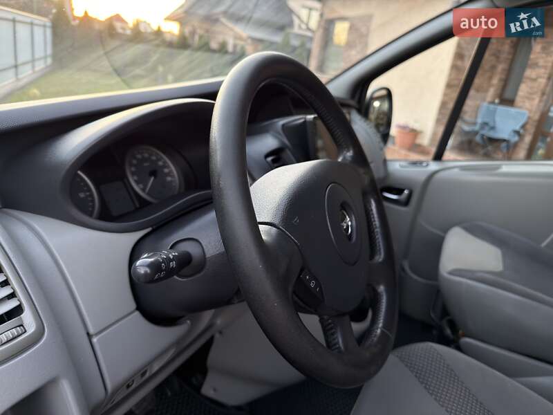 Минивэн Opel Vivaro 2013 в Черновцах фото 24 Минивэн Opel Vivaro 2013 в Черновцах