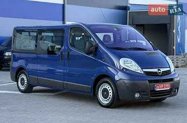 Минивэн Opel Vivaro 2009 в 