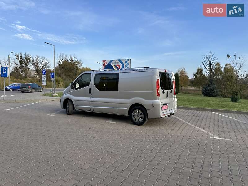 Минивэн Opel Vivaro 2013 в Дубно фото 5 Минивэн Opel Vivaro 2013 в Дубно