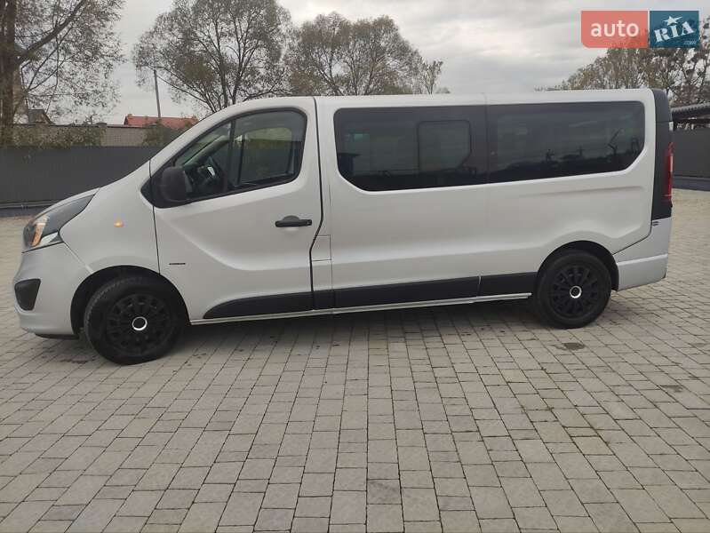 Минивэн Opel Vivaro 2015 в Бартатовом фото 10 Минивэн Opel Vivaro 2015 в Бартатовом