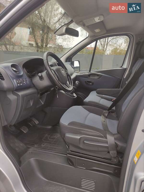 Минивэн Opel Vivaro 2015 в Бартатовом фото 39 Минивэн Opel Vivaro 2015 в Бартатовом