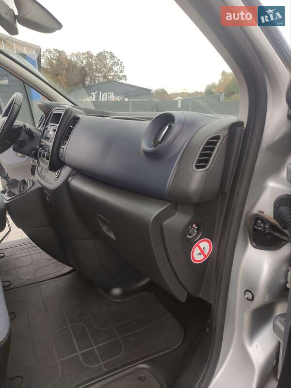 Минивэн Opel Vivaro 2015 в Бартатовом фото 54 Минивэн Opel Vivaro 2015 в Бартатовом