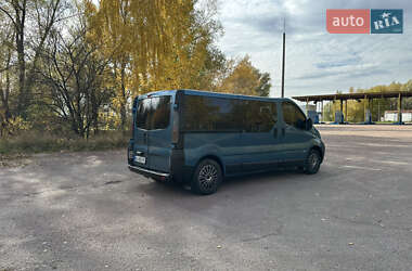 Минивэн Opel Vivaro 2006 в  фото 7 Минивэн Opel Vivaro 2006 в