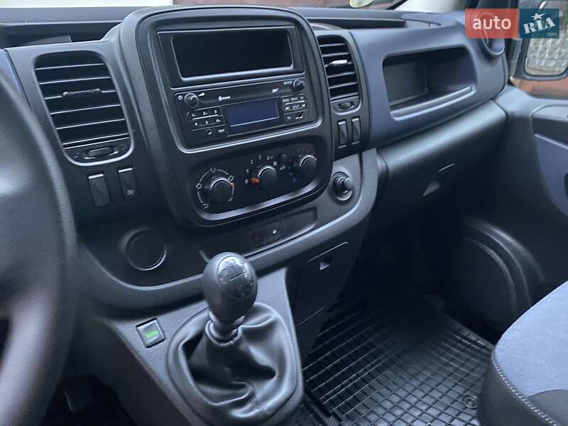 Інші вантажівки Opel Vivaro 2017 в Рівному фото 21 Інші вантажівки Opel Vivaro 2017 в Рівному