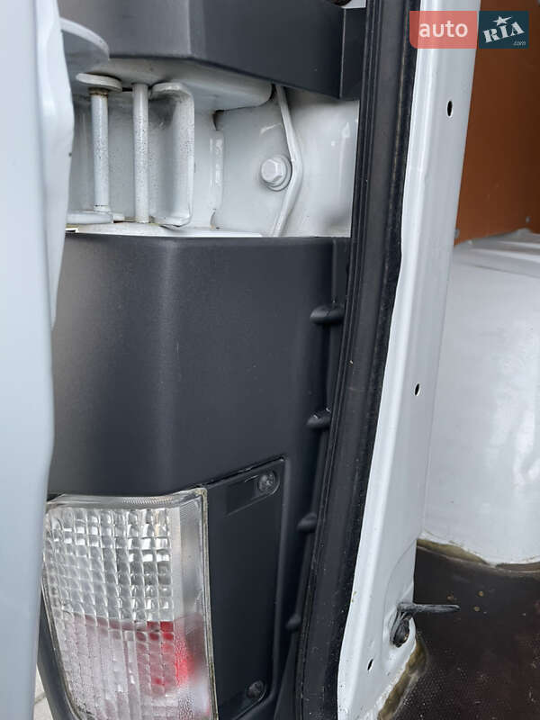 Минивэн Opel Vivaro 2012 в Дубно