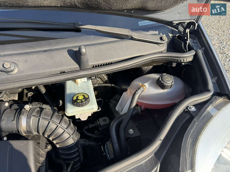 Минивэн Opel Vivaro 2013 в Черновцах фото 32 Минивэн Opel Vivaro 2013 в Черновцах