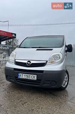Минивэн Opel Vivaro 2008 в Стрые