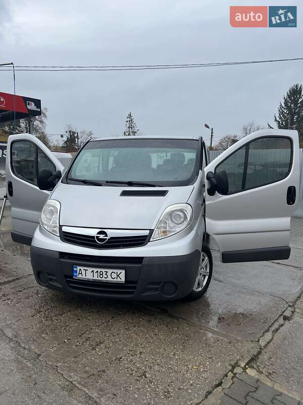 Мінівен Opel Vivaro 2008 в Стрию фото 26 Мінівен Opel Vivaro 2008 в Стрию
