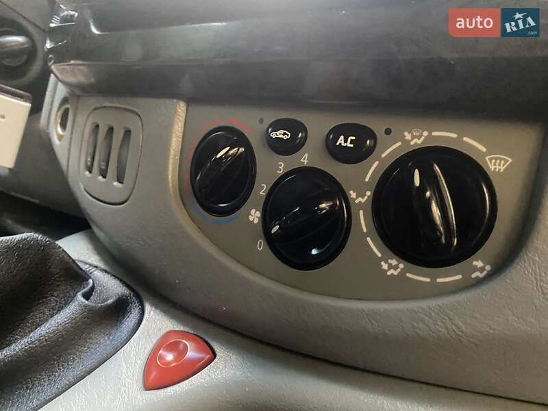 Минивэн Opel Vivaro 2006 в Трускавце фото 53 Минивэн Opel Vivaro 2006 в Трускавце