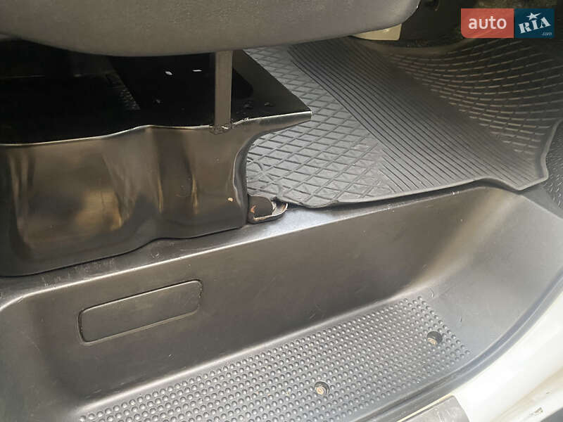 Минивэн Opel Vivaro 2006 в Трускавце фото 55 Минивэн Opel Vivaro 2006 в Трускавце