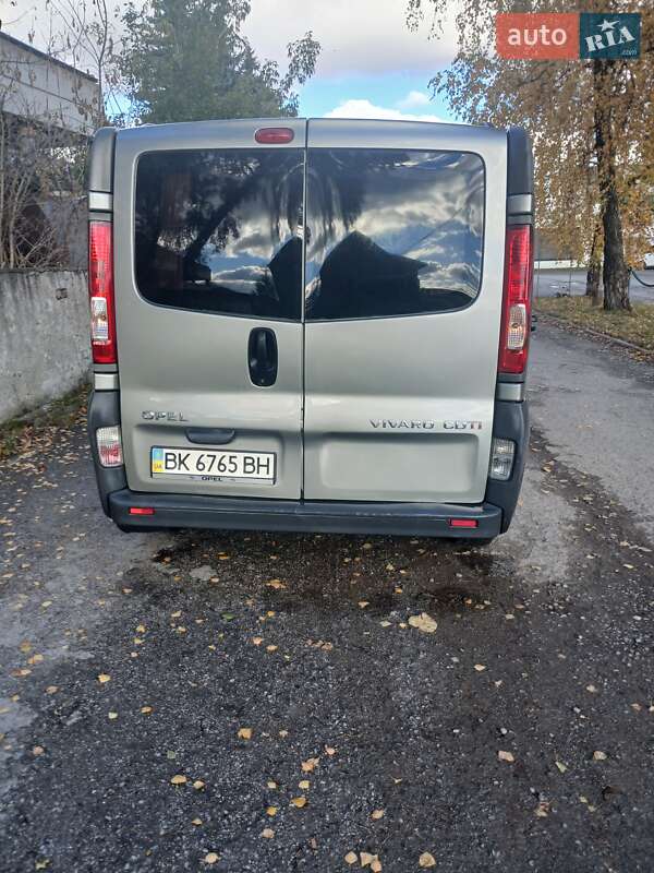 Минивэн Opel Vivaro 2007 в Збараже