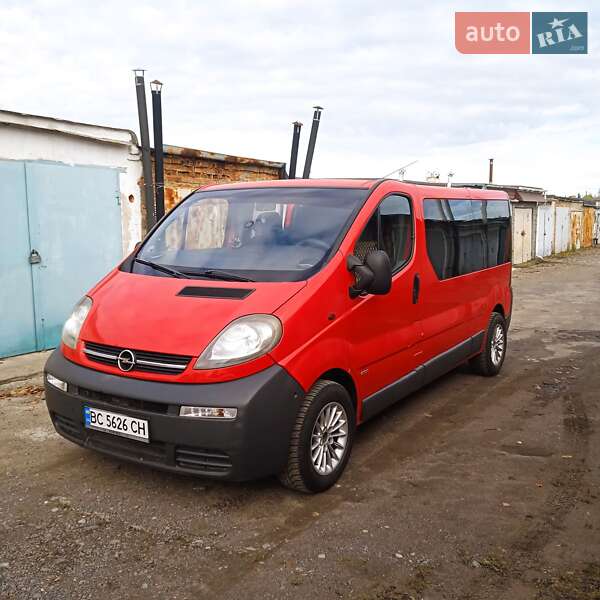 Мінівен Opel Vivaro 2002 в Рівному фото 10 Мінівен Opel Vivaro 2002 в Рівному